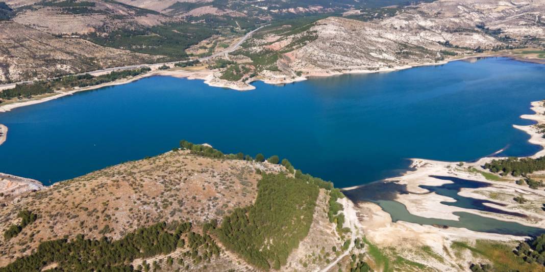 Sular çekildi 822 yıllık Selçuklu hanı ortaya çıktı 3